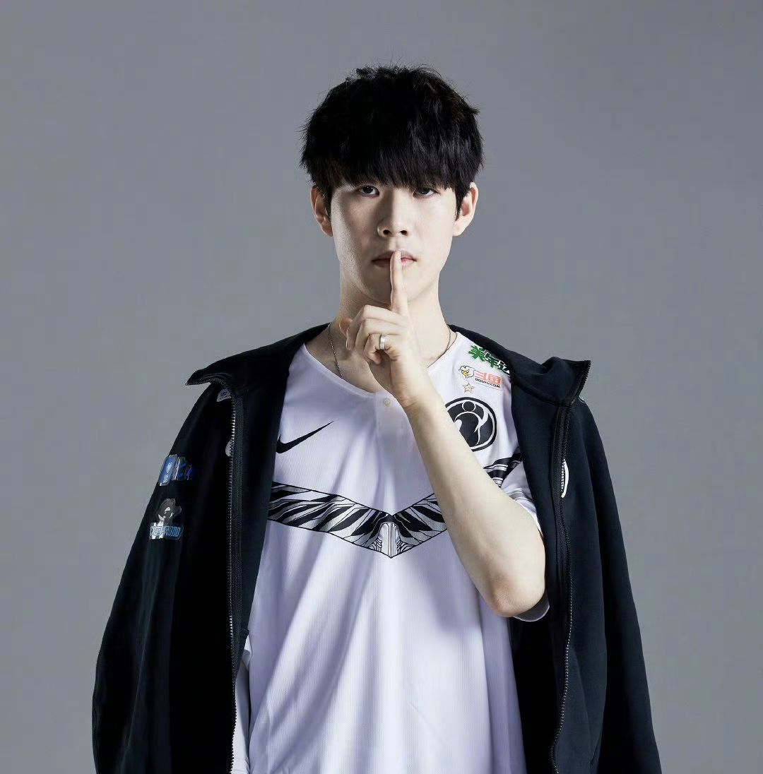 进攻机会的 进攻机会的