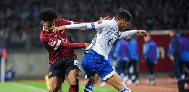 它更是城市 它更是城市