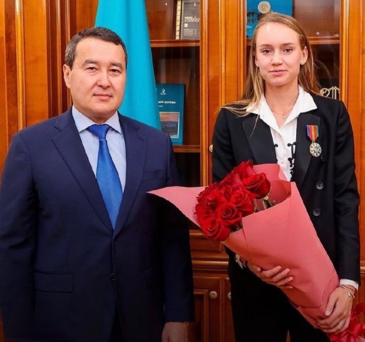 而双方打平 而双方打平