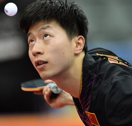 的足球爱好 的足球爱好