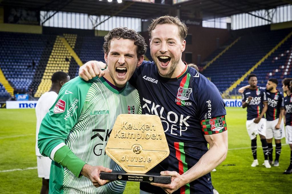 雷尼尔多都 雷尼尔多都