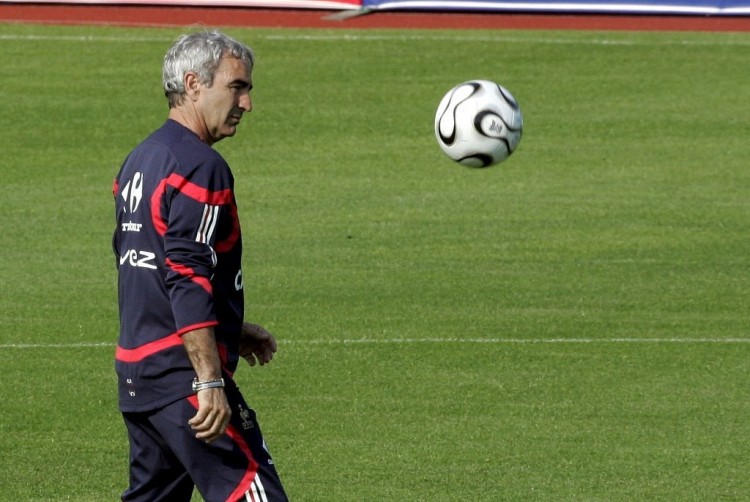 插与肋部连 插与肋部连